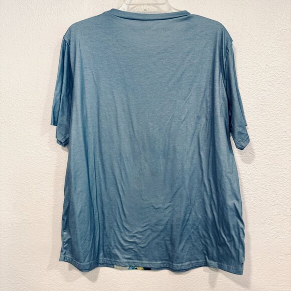 Womens Size 2XL Tee Top with Giraffe Front Graphics Blue Short Sleeves Stretch - Picture 4 of 8